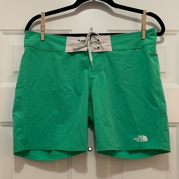 The North Face Surreal Green Pacific Boardshorts - Picture 4 of 9